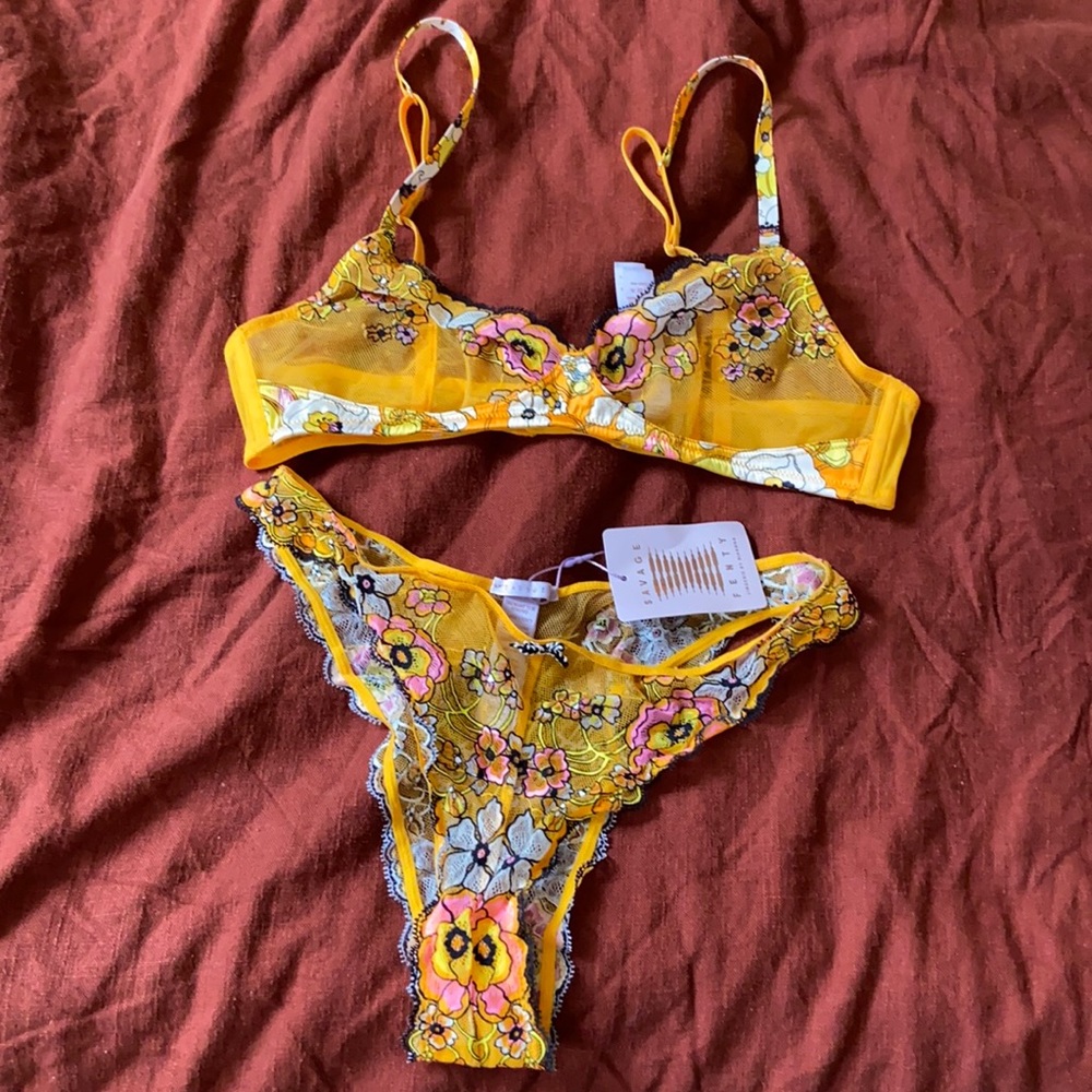 Savage X Fenty lingerie set